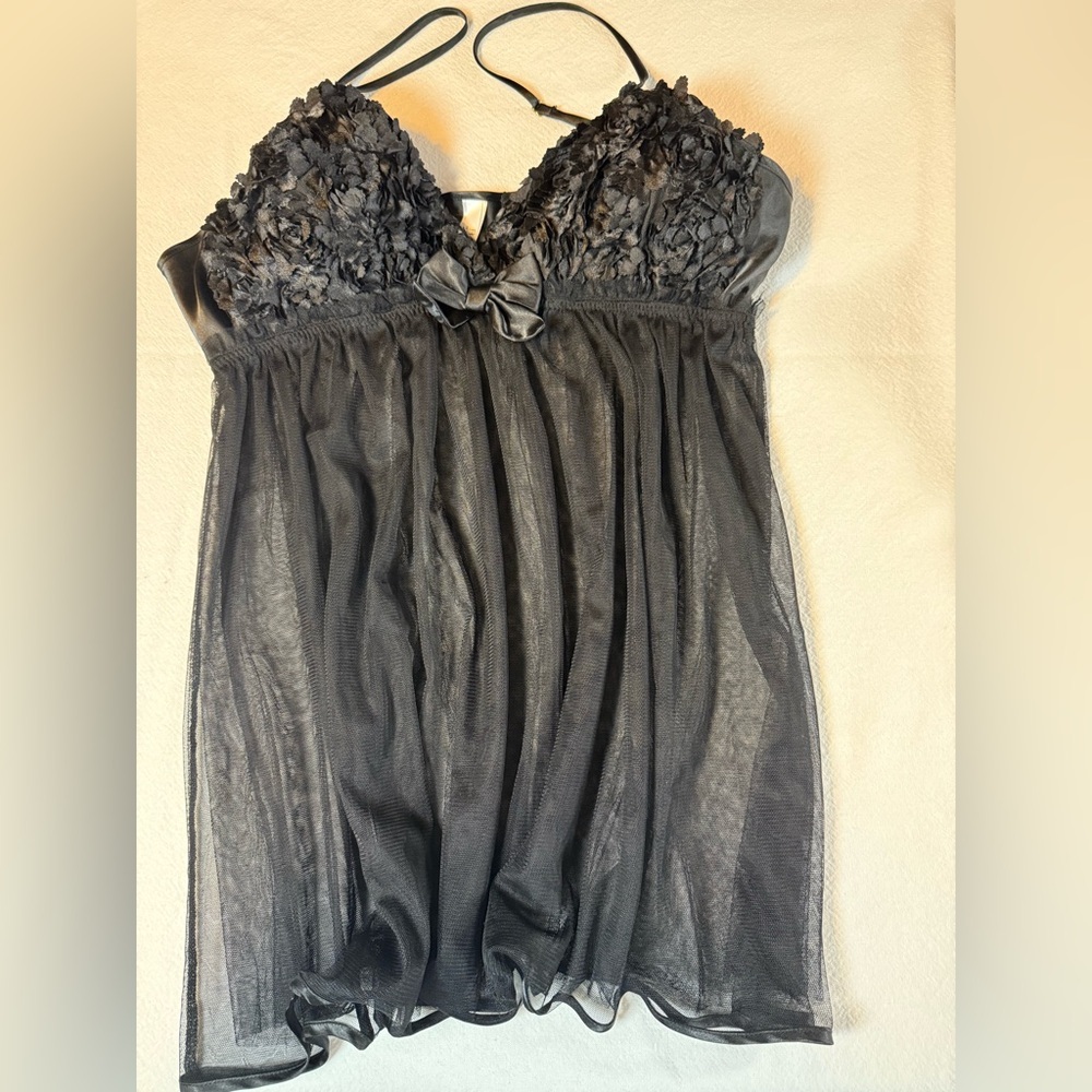 Boudoir Style Baby Doll Flora Nikrooz Sheer Blk. Camidoll Flirty Sexy Sleepwear